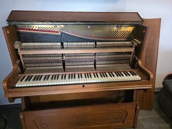 Pianino Petrof 24449