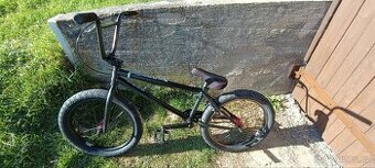 Freestyle bmx kolo