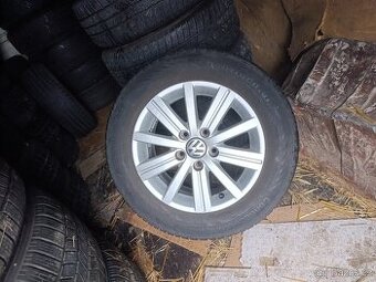 15´´ Zimni VW GOLF 195/65 R15 5x112