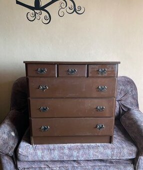 Stará komoda