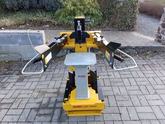 Štípačka na dřevo