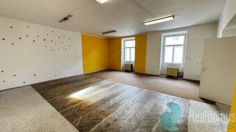 Pronájem, kanceláře, 200 m2, Prachatice