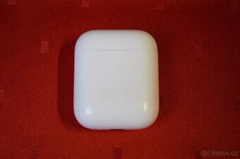 Apple AirPods (1. generace)