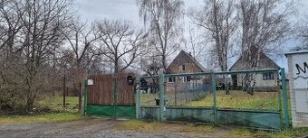 Běchovice dům se zahradou 1428m