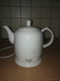 keramická rychlovarná konvice ADLER