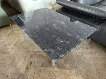 554 Konferenční stůl stolek zvedací leštěný mramor