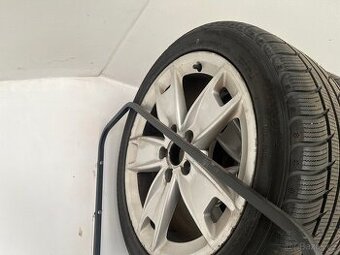 225/46 r17