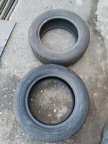 Prodám 2ks zimních pneu Bridgestone 225/60/17 - 1