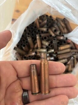 Prodám nábojnice 7.62x39 a 7.62x51R ,,měď”