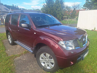 Nissan Pathfinder 2,5 DCI