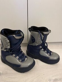 Boty na snowboard, vel. 36