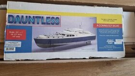 Rozestavba lodě DAUNTLESS od firmy Dumas - 1