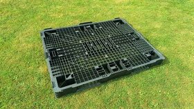 Plastové palety 149x114cm výška 12cm 1000kg