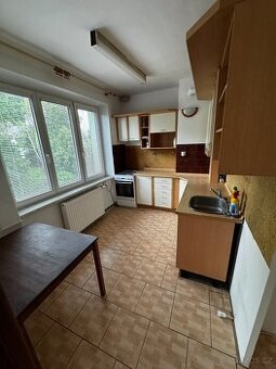 Prodej bytu 2+1 • 62 m² Tř. Maršála Malinovského, Uherské Hr