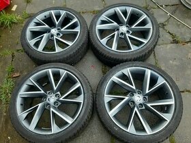 Alu Vega Škoda Superb III Karoq Kodiq R19 5x112 Pěkné