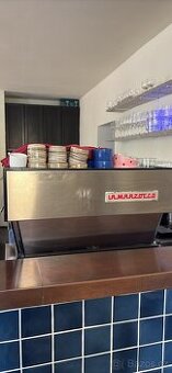 Kávovar LA MARZOCCO - 1