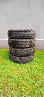 Pneumatiky na auto ze Škodovky 1203