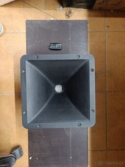 Prodám 2x driver B&C DE82-16 a 2x hornu ME90 - 1