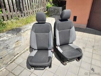 Přední sedačky na Ford Focus III od roku 2011- L+P
