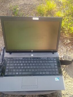Notebook HP včetně nabíječky a pouzdra