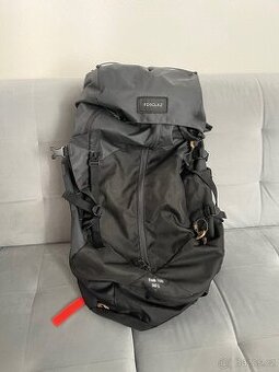 krosna - turistický batoh decathlon