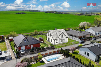 Prodej pozemku k bydlení, 895 m², Předboj, Praha východ