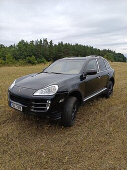 Porsche Cayenne 3.0 nafta