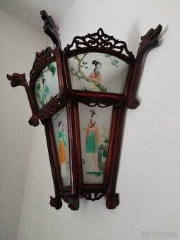Prodám lampu na stenu