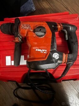 Hilti te 30 AVR KOMBINOVANÉ KLADIVO