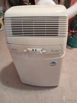 Mobilní klimatizace Delonghi