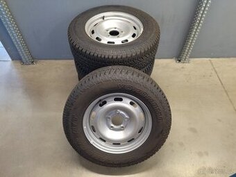 Zimní sada kol SsangYong Musso 17" - TOP