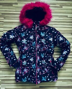 Zimní lyžařská bunda Lewro jako nová