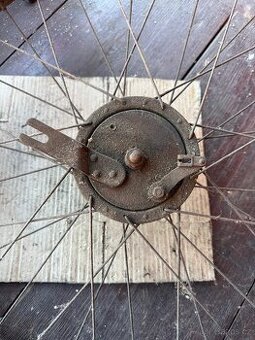 Kolo s náhonem tachometru - Sachs 98