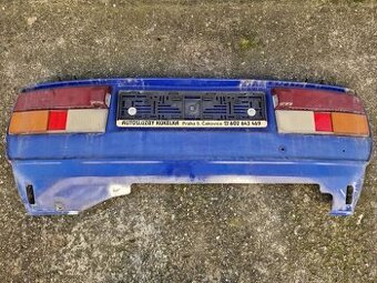 Zadní čelo Škoda 105, 120, 130 s výřezem na příčný výfuk