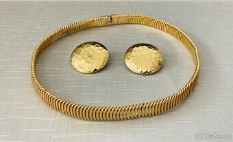 Vintage souprava ze žlutého kovu a další náušnice