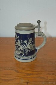 Keramický pivní korbel