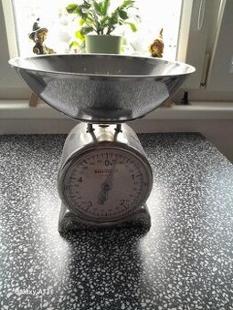 Kuchyňská váha zn. Soenhle