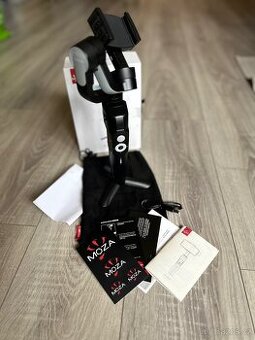 Gimbal pro mobily Moza mini-S - 1