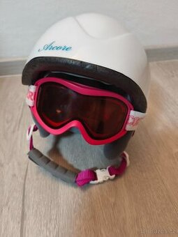 Lyžařská helma + brýle