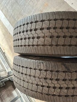 Prodam pneu 315/60R22.5 Goodyear