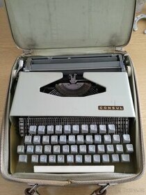 psací stroj Consul