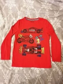 Červené tričko s dlouhým rukávem, vel. 134