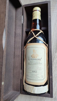 Rum Clement 1952