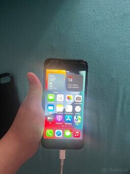 Prodám funkční Iphone 7