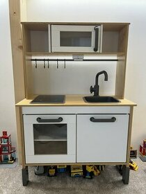 Detska Ikea kuchynka + bohate prislusenstvi