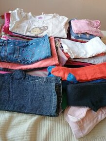 Balík dívčího oblečení 110-116