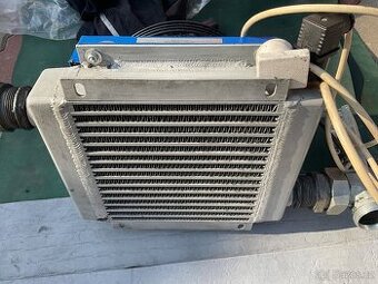 Chladič hydraulického oleje s ventilátorem