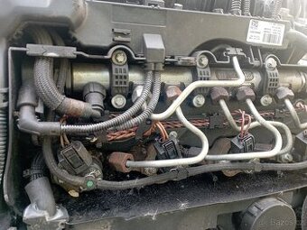 BMW 118  - kompletní motor N47  - motor, převodovka,