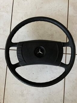 Volant Mercedes-Benz - 1
