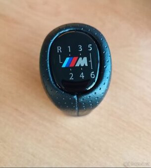 BMW řadička hranatá - 1
